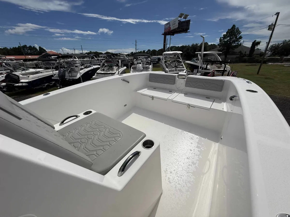 2023 Twin vee 260GFX