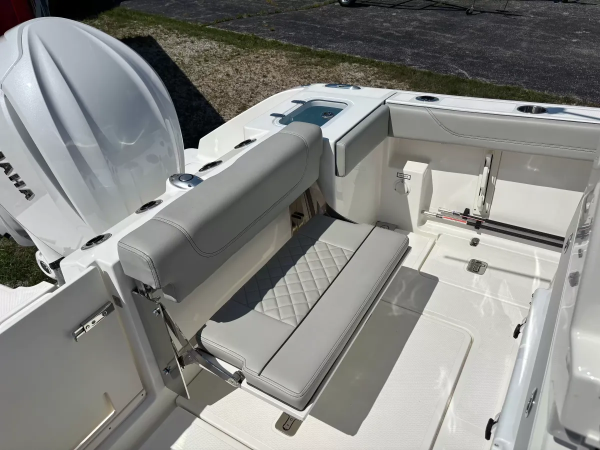 dummy-boat-img