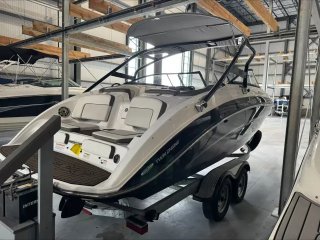 Boat Thumbnail 1