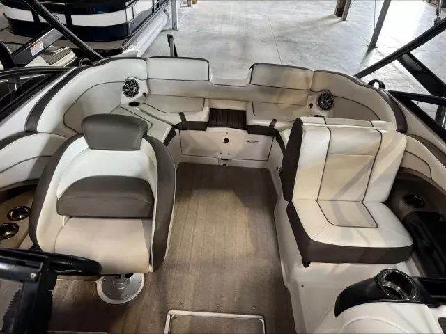 Boat Thumbnail 11