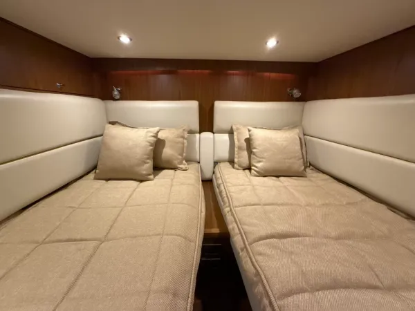 Tiara 4500 Sovran 2015-52