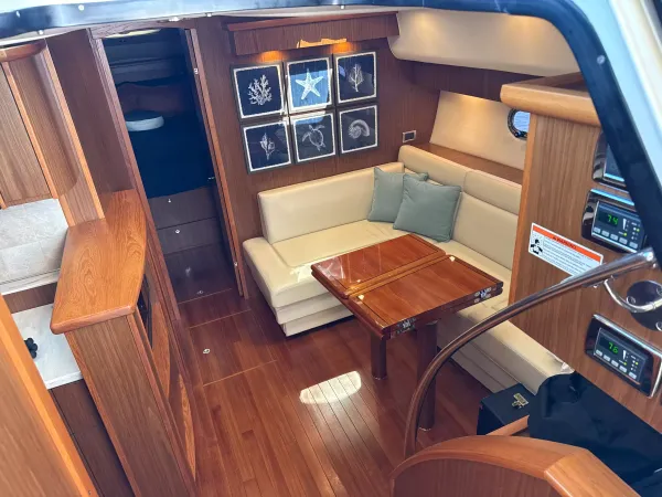 Tiara 4500 Sovran 2015-34