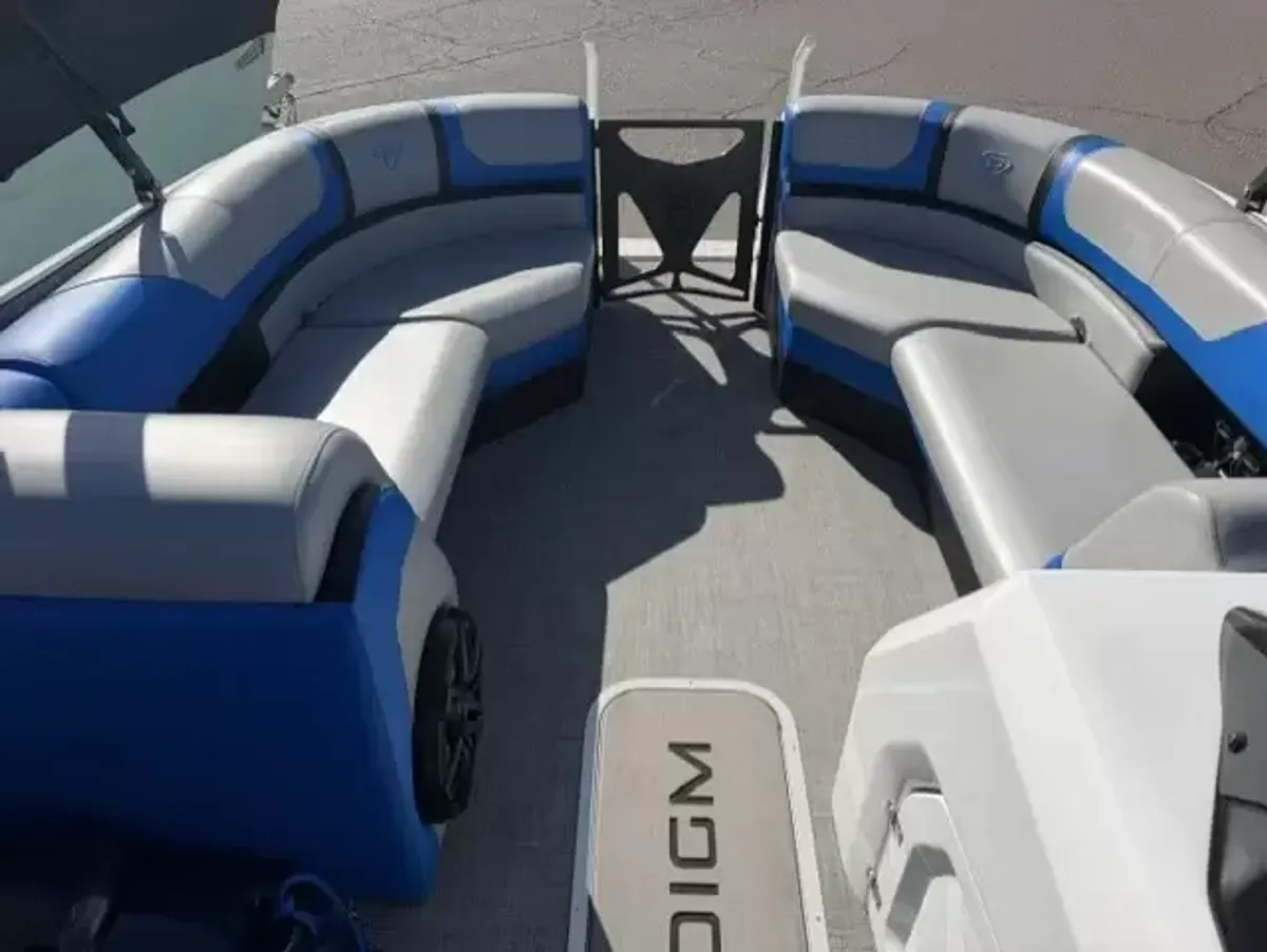 dummy-boat-img