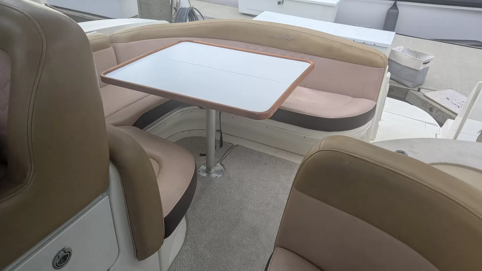 Pre-Owned 2007 Sea ray Sundancer 320 for Sale | Vancouver, BC | M&P Yacht Centre | 6aa86bc69e8d93221a06c8a4
