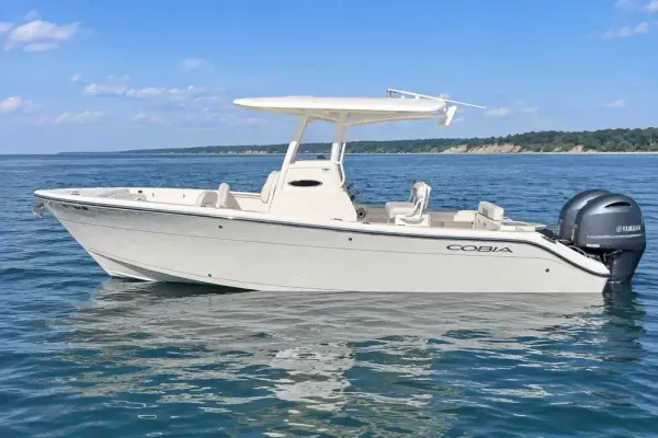 2024 Cobia 240 CC detail image 0