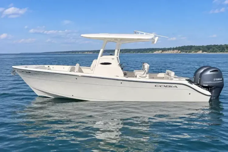 2024 Cobia 240 CC