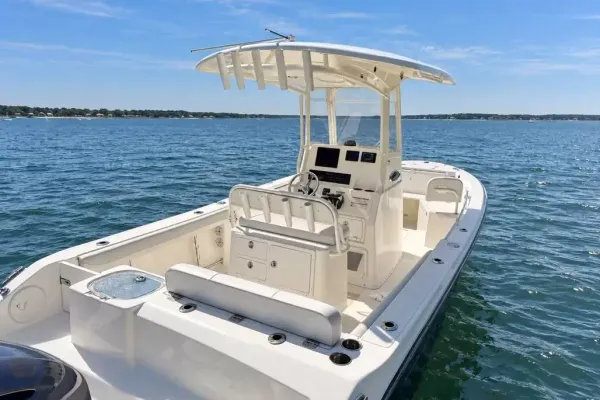 2024 Cobia 240 CC detail image 5