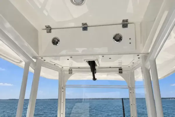 2024 Cobia 240 CC detail image 11