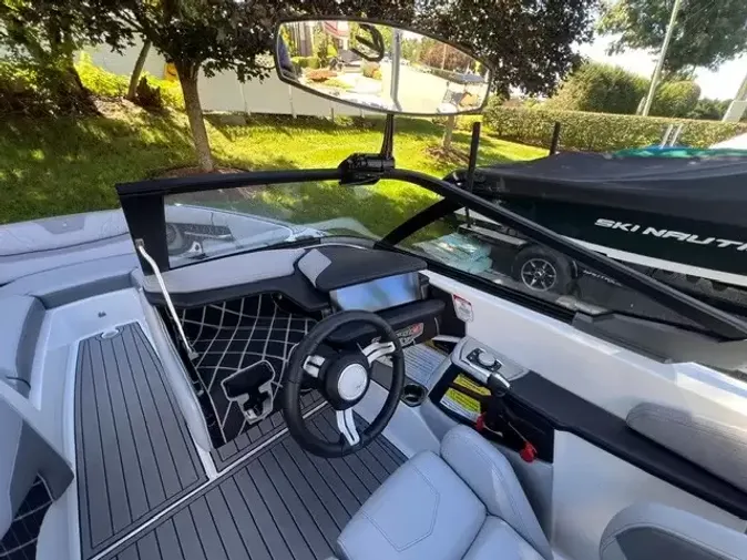 2021 Nautique GS22E