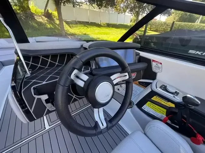 2021 Nautique GS22E