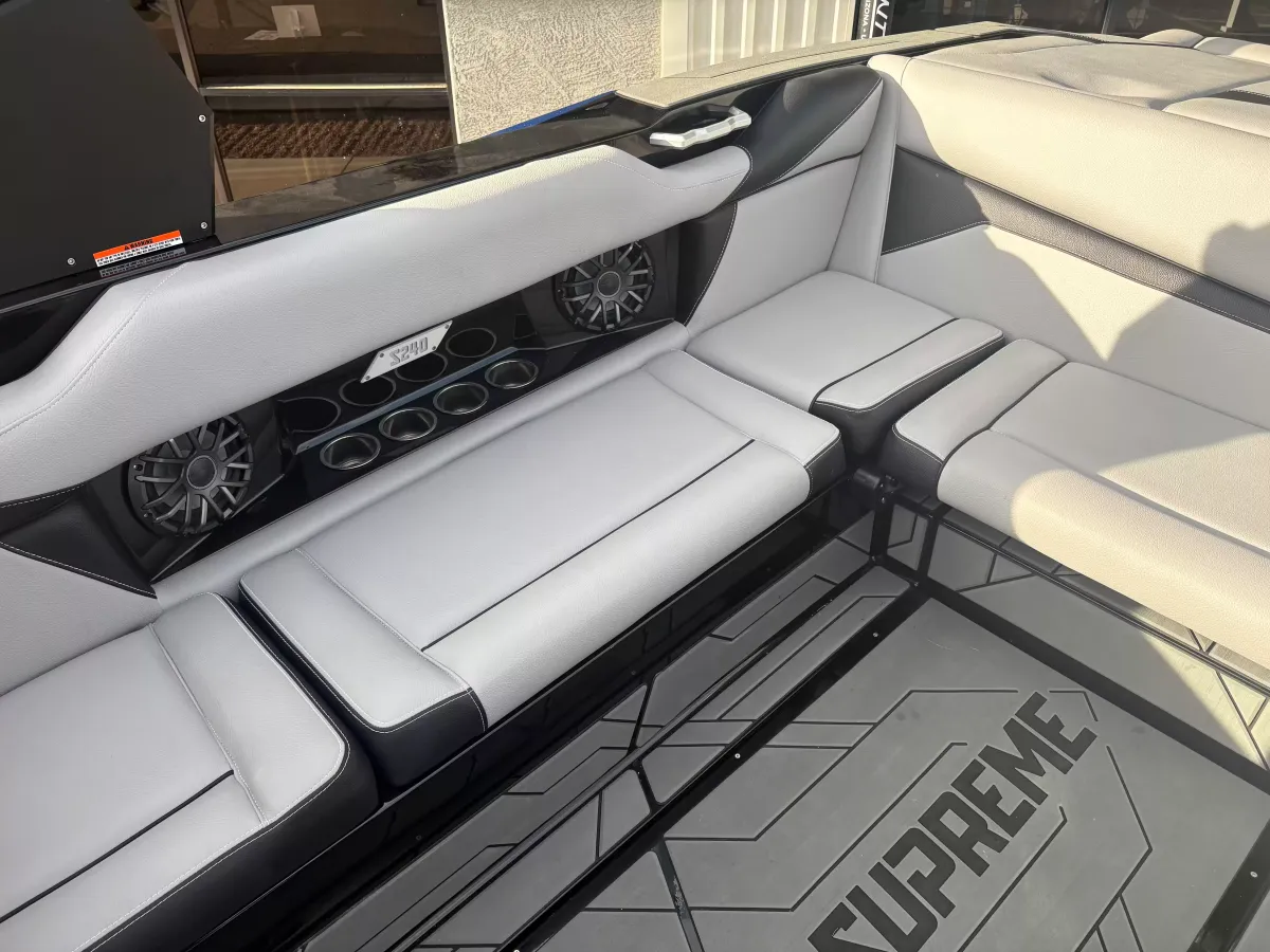 dummy-boat-img