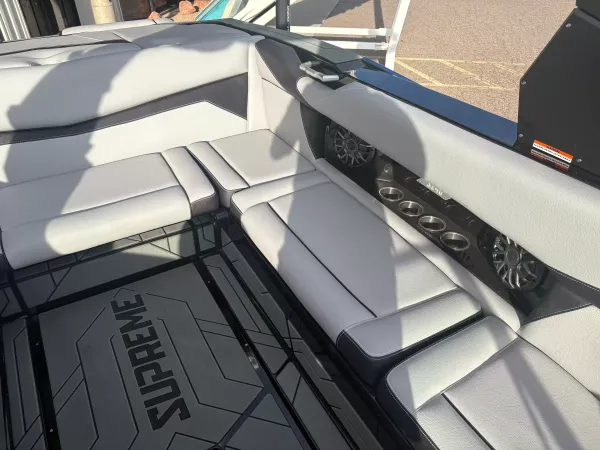 boat-detail-slider-thumb-7