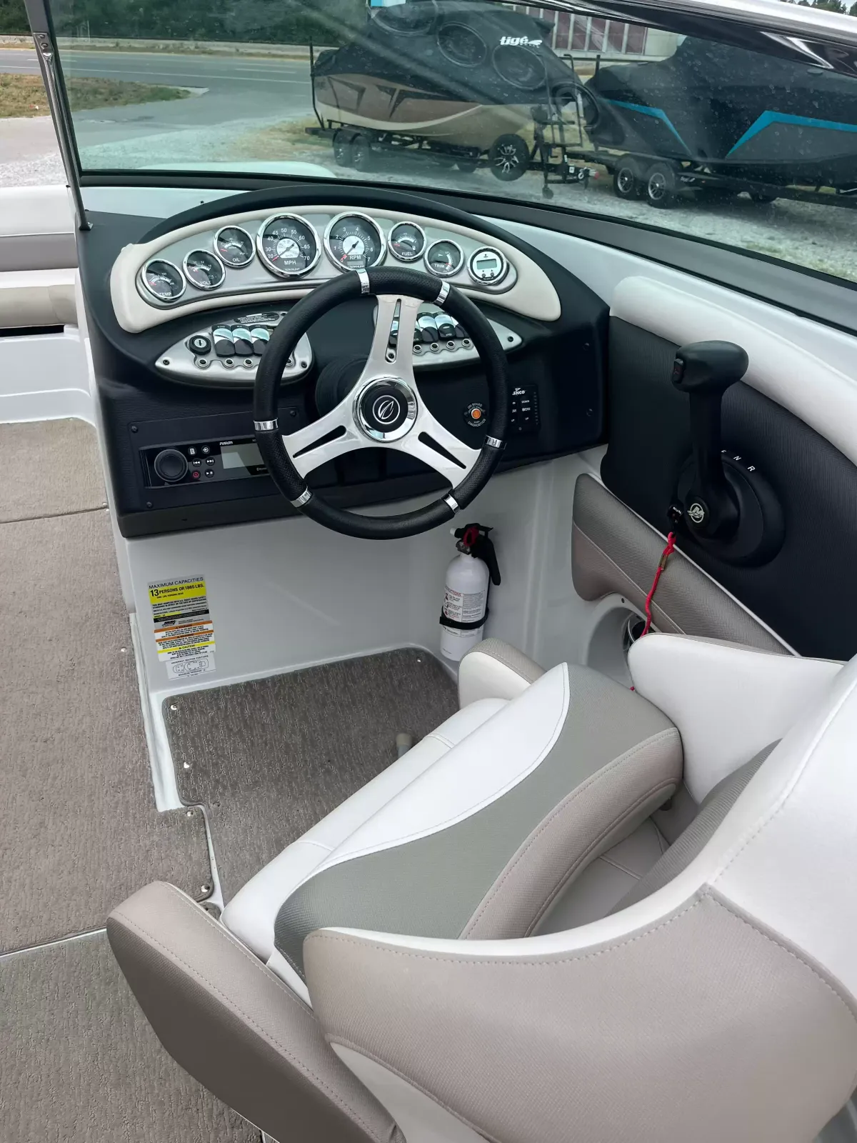 2015 Crownline E4