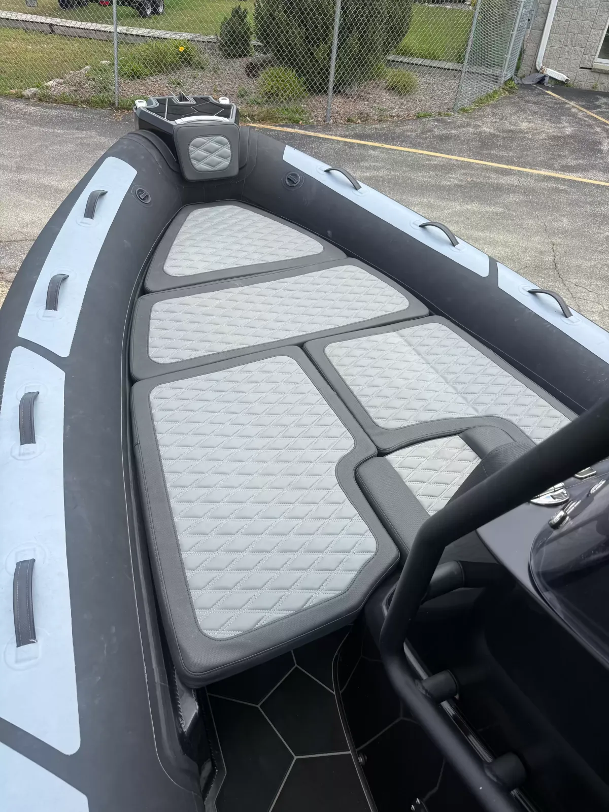 dummy-boat-img