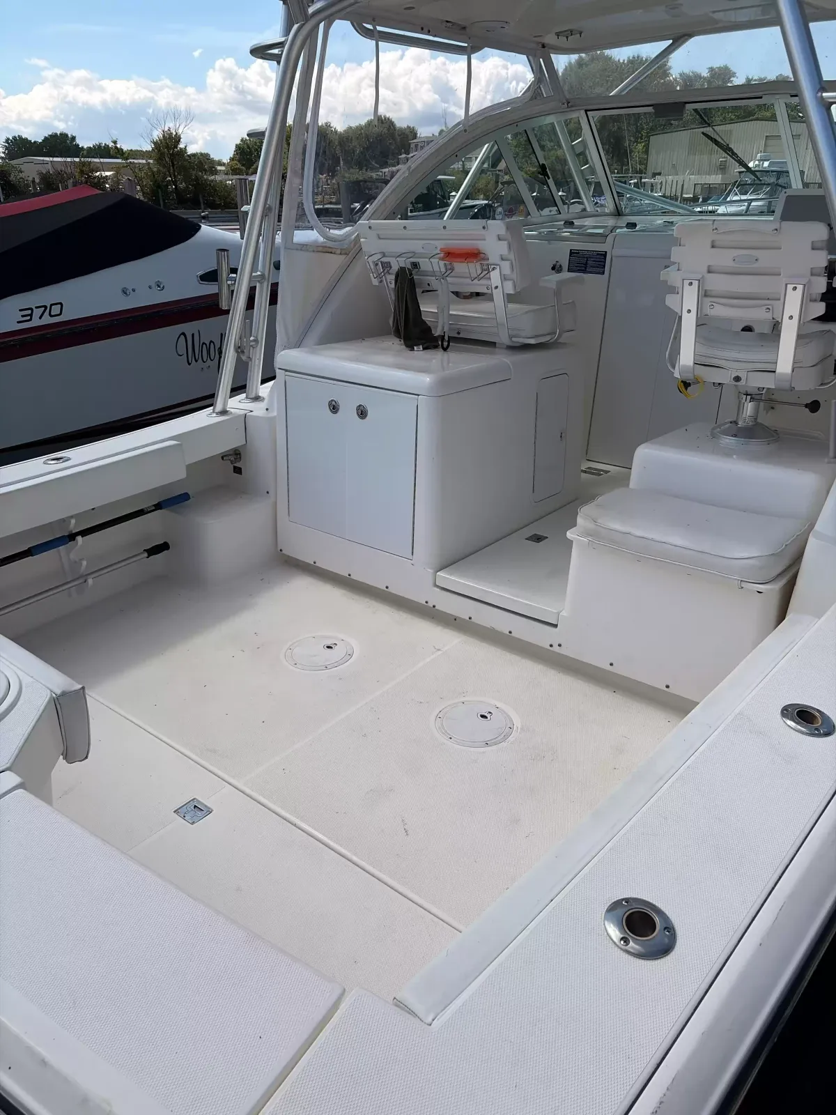 dummy-boat-img