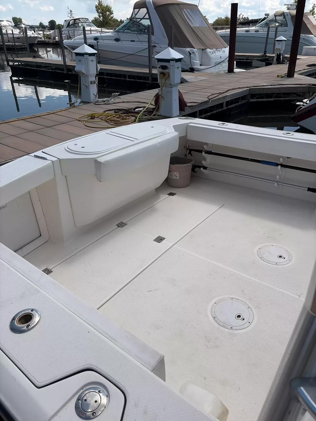 dummy-boat-img