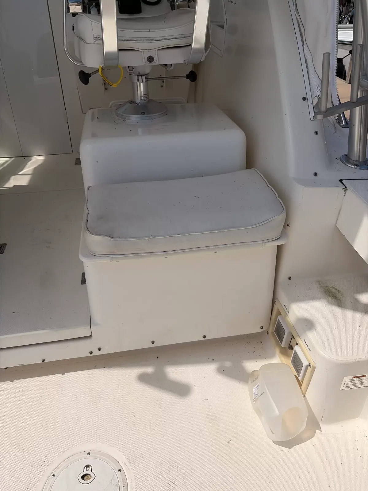 dummy-boat-img