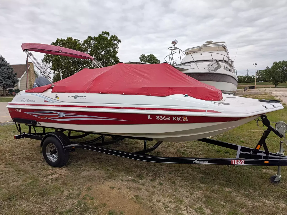 boat-carouselImage-image
