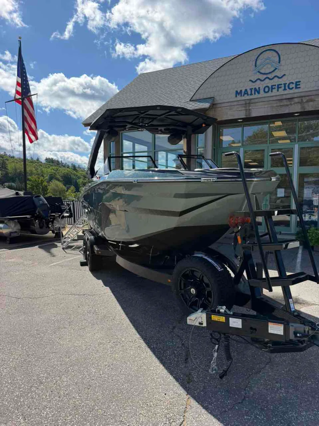 dummy-boat-img