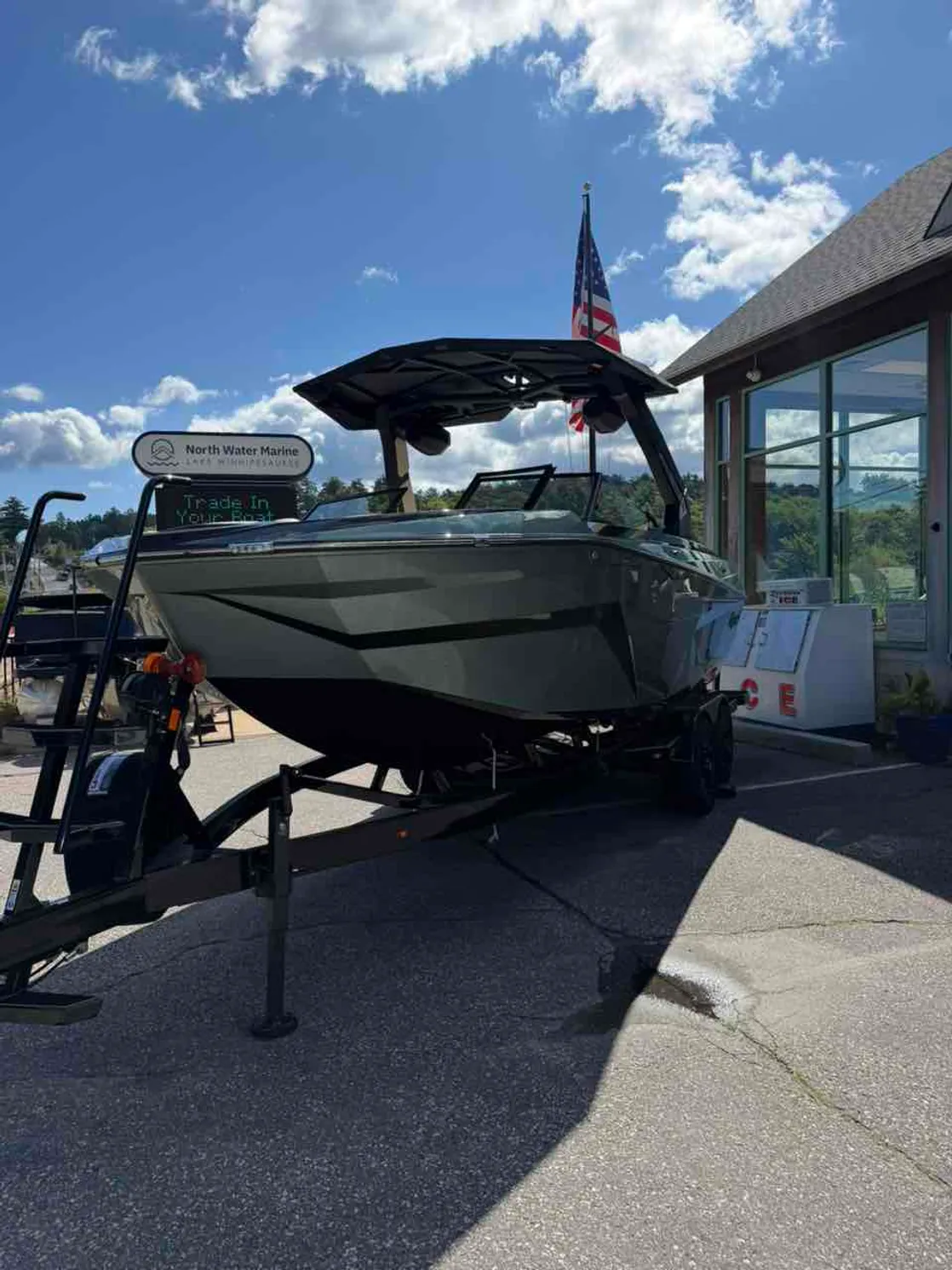 dummy-boat-img