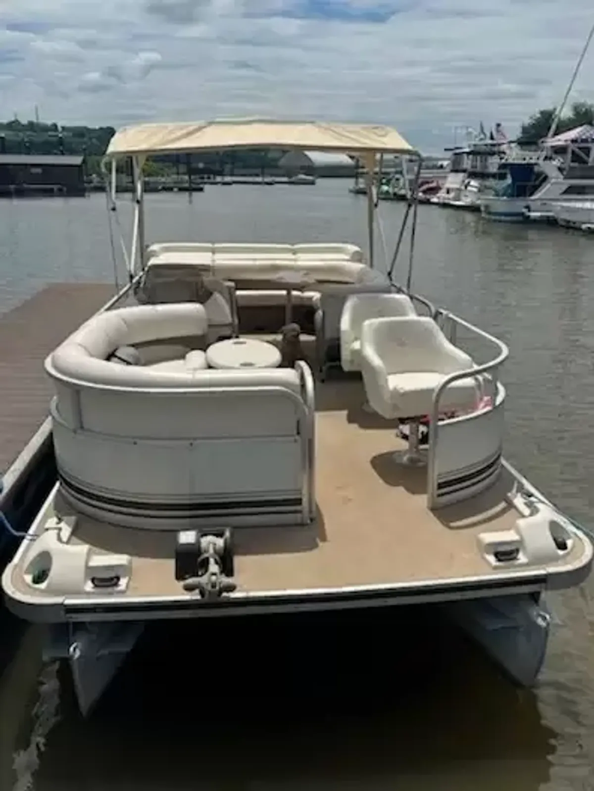 boat-carouselImage-image