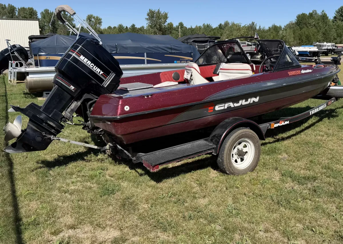 boat-carouselImage-image