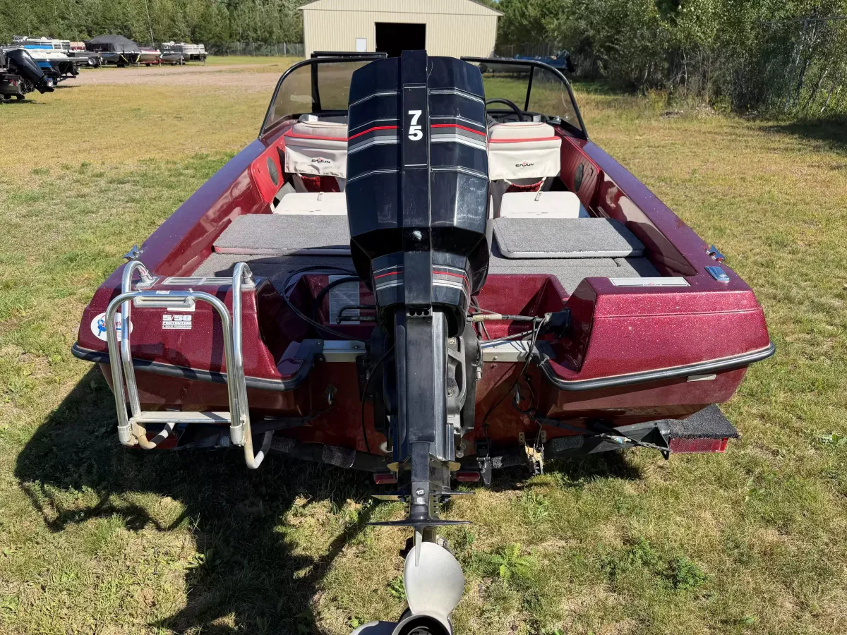 boat-carouselImage-image