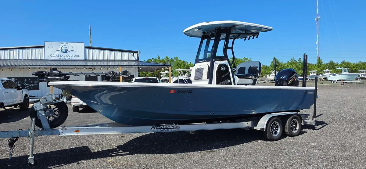 2025 Tidewater 2410 BAY MAX
