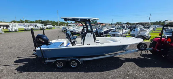 2025 Tidewater 2410 BAY MAX