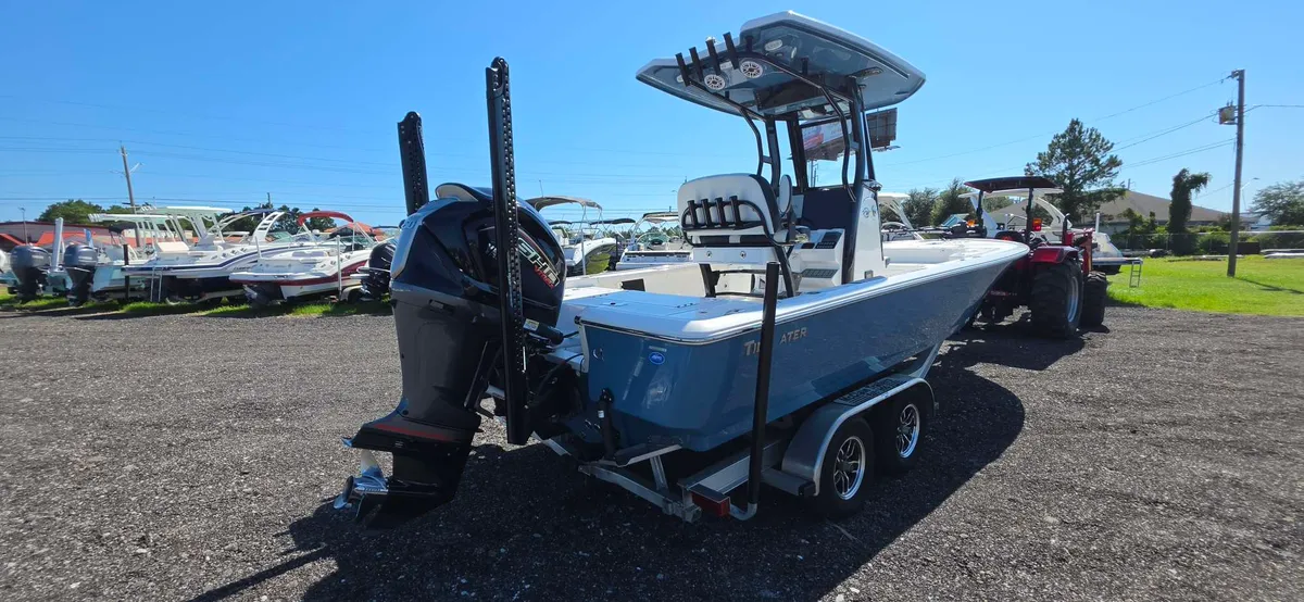 2025 Tidewater 2410 BAY MAX