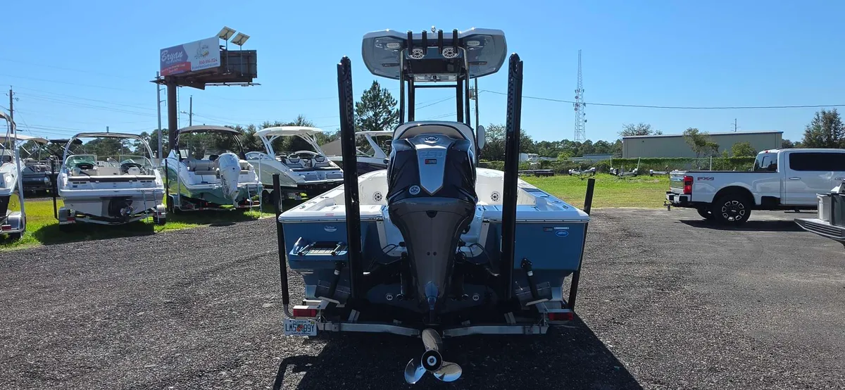 2025 Tidewater 2410 BAY MAX