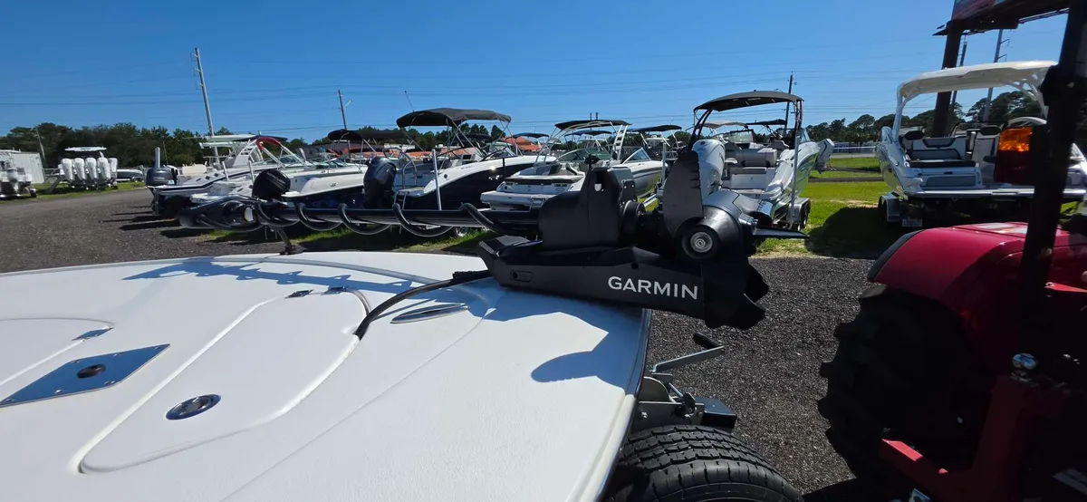 2025 Tidewater 2410 BAY MAX