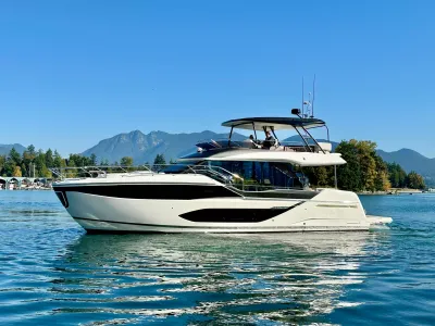 New 2027 Prestige F-Line: F5.7 for Sale | Vancouver, BC | M&P Yacht Centre | 66e9de92a7398bc5ef0e4883