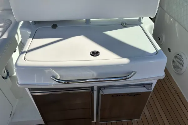 2004 Chris Craft 36 ROAMER detail image 14
