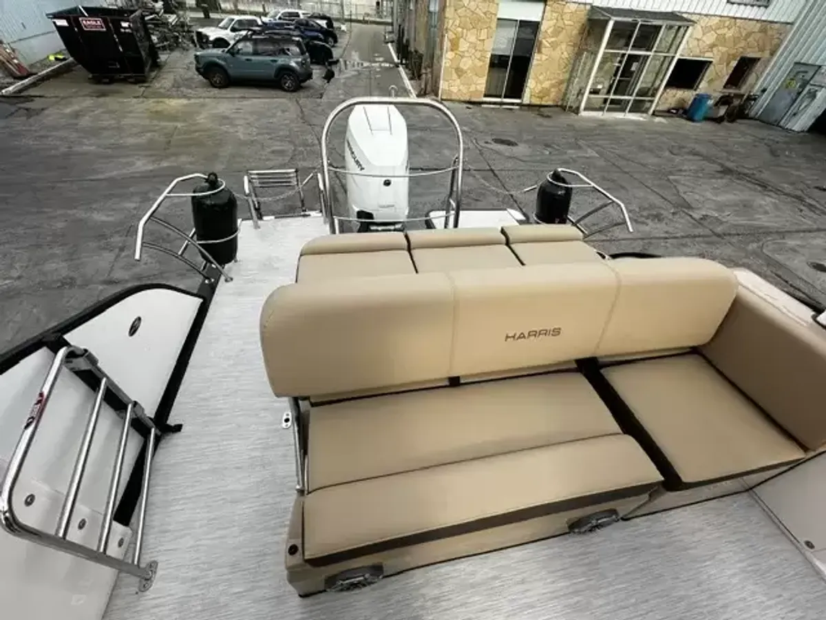 dummy-boat-img