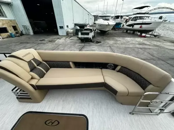 Harris Grand Mariner 250 2023-10