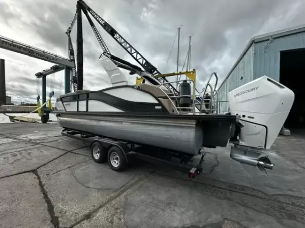 Harris Grand Mariner 250 2023-16