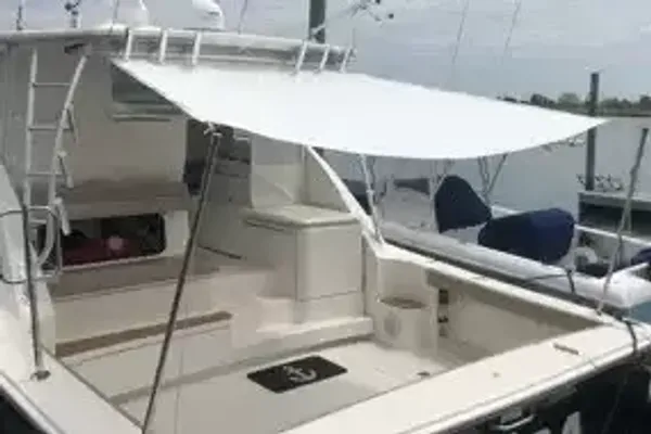 2018 Tiara Yachts 4300 OPEN detail image 42