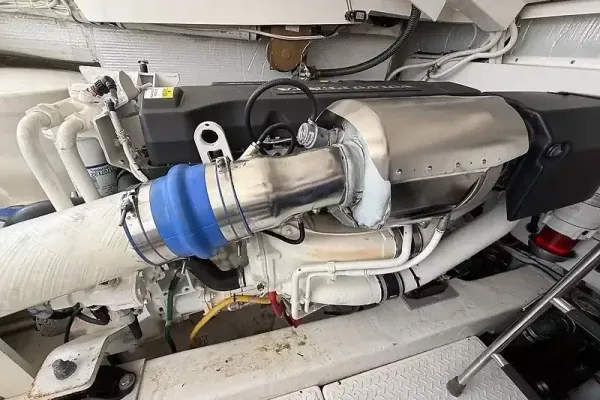 2018 Tiara Yachts 4300 OPEN detail image 52