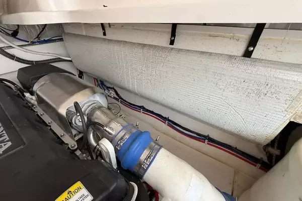 2018 Tiara Yachts 4300 OPEN detail image 65