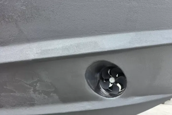 2018 Tiara Yachts 4300 OPEN detail image 78