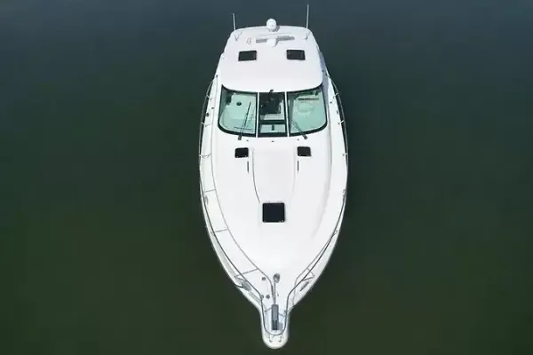 2006 Tiara Yachts 43 SOVRAN detail image 3