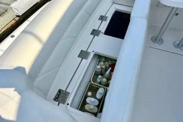 2006 Tiara Yachts 43 SOVRAN detail image 15