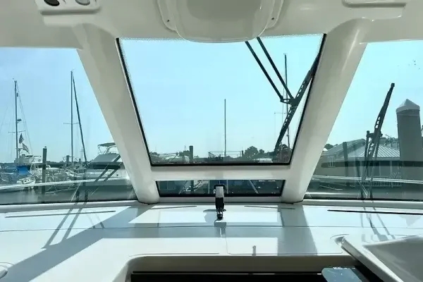2006 Tiara Yachts 43 SOVRAN detail image 32