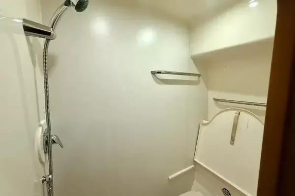 2006 Tiara Yachts 43 SOVRAN detail image 61