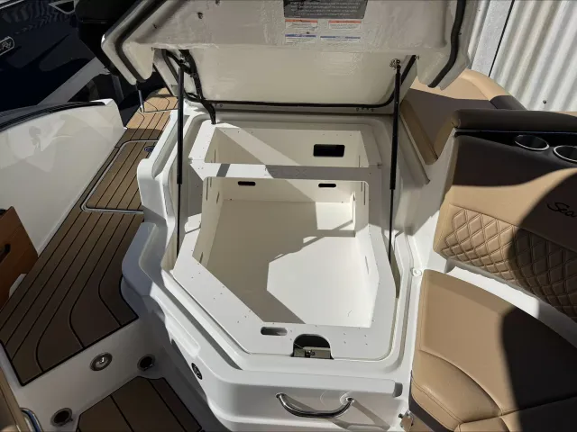 Boat Thumbnail 8
