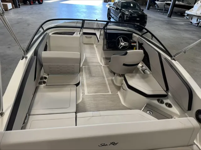 Boat Thumbnail 7