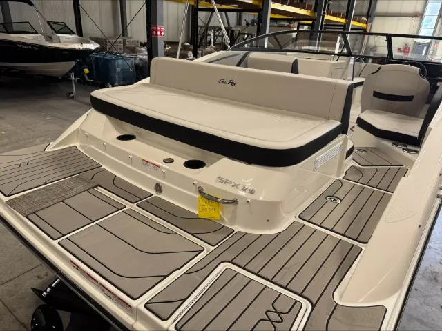 Boat Thumbnail 5