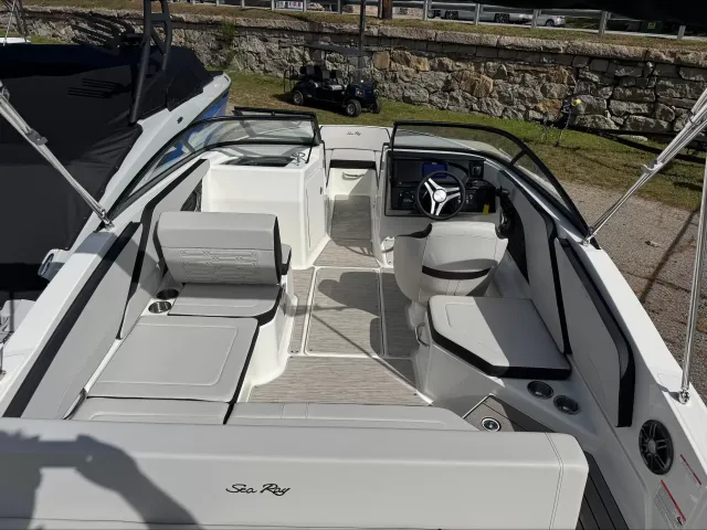 Boat Thumbnail 4