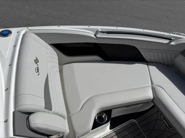 Boat Thumbnail 13